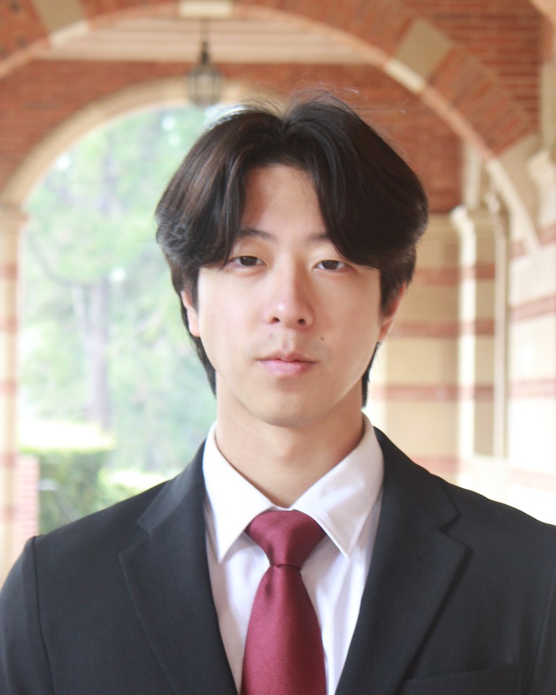 Headshot — Yujin Baik